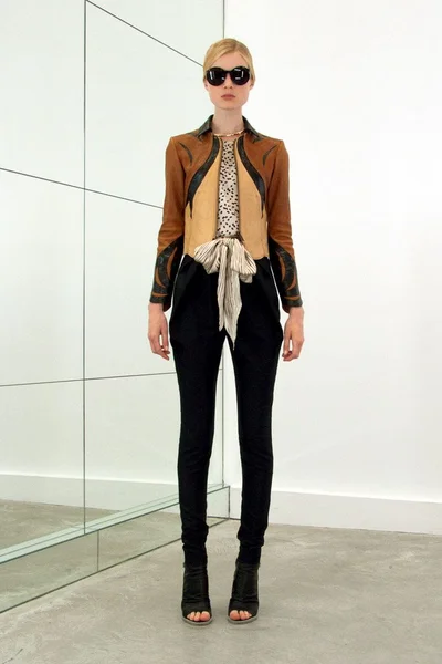 Look 8